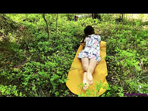 ❤️ Un străin de pe Tinder îmi masturbează păsărica și o fute cu pasiune în pădure ️ at ro.xxxshake.ru